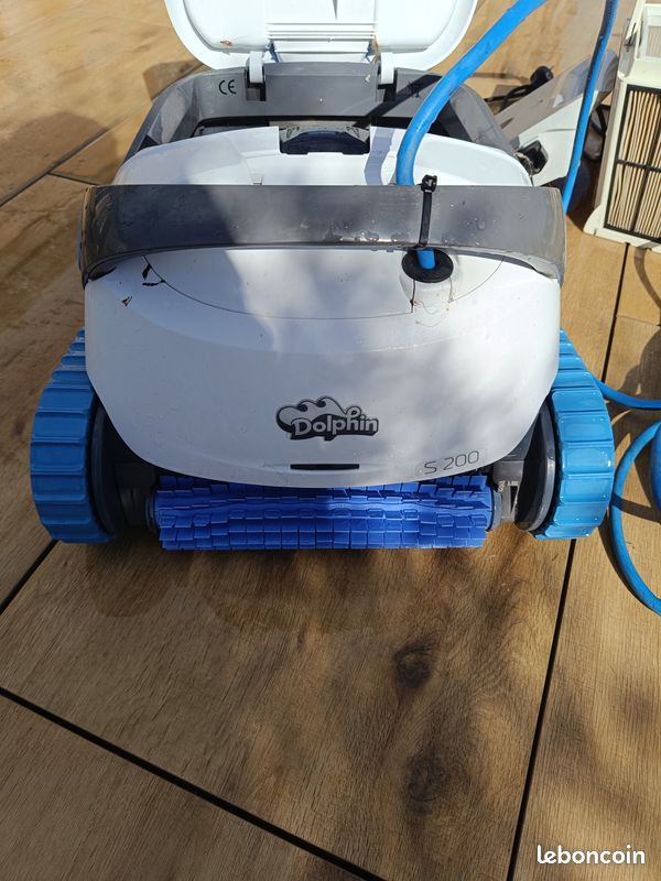 Robot de piscine dolphin S200 (image 4)