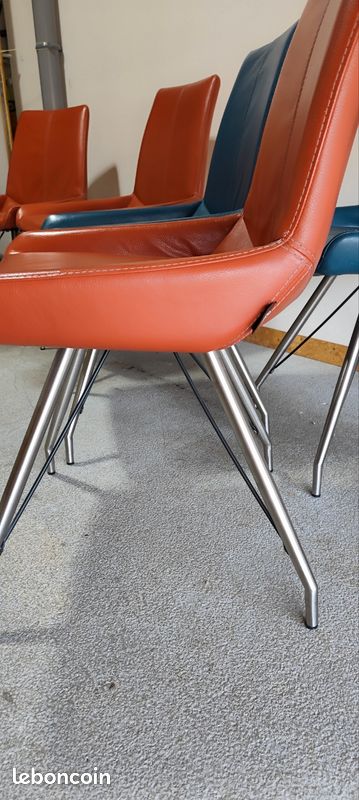 Chaises cuir design (image 2)