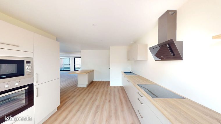 Duplex 5 pièces 172 m²
