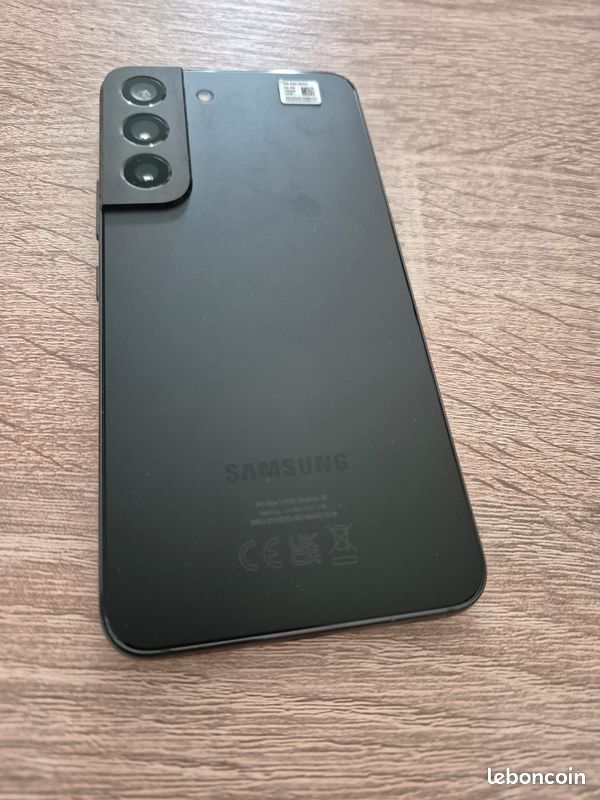 Samsung s22 (image 2)