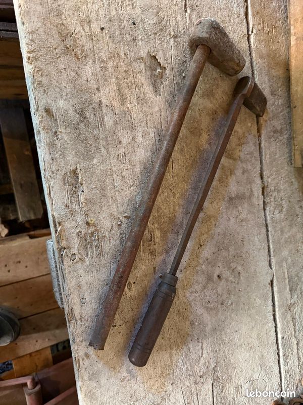 Lot d'outils agricoles, d'atelier et de jardin anciens – Vintage & décoration (image 3)