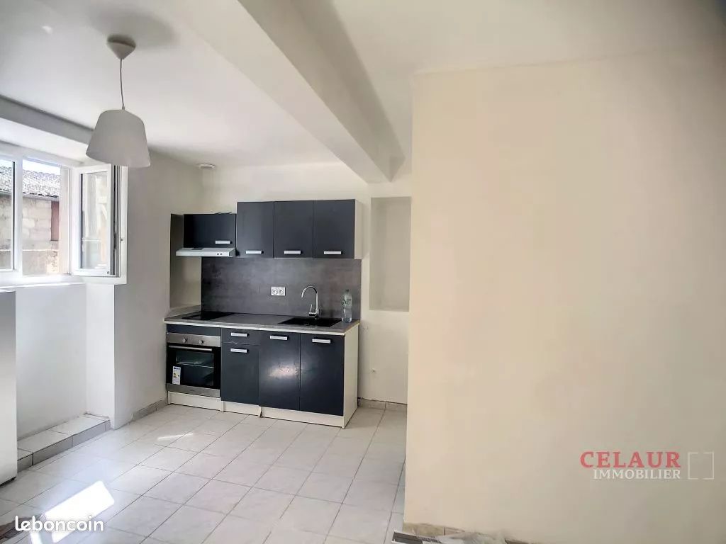 Appartement 1 pièce 19 m² · à Meyssac · 19 m² · 405 €