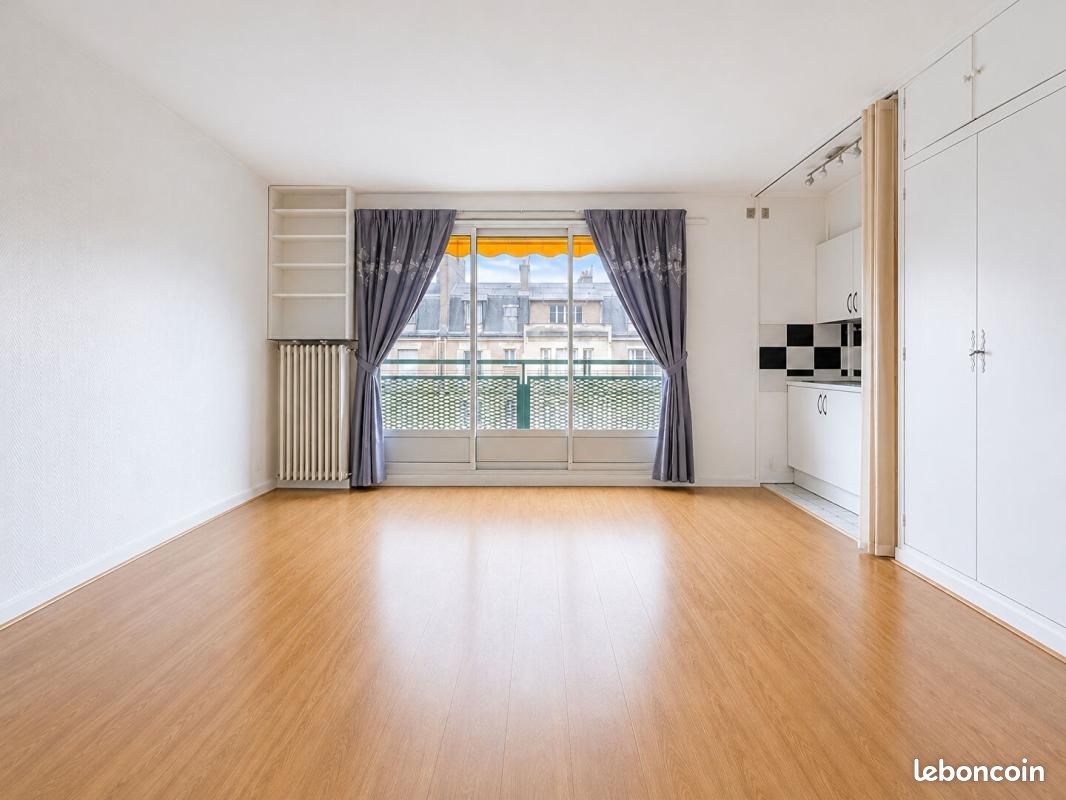Appartement 1 pièce 34 m² · à Paris · 34 m² · 377 000 €