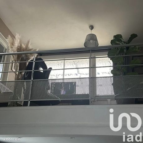 https://img.leboncoin.fr/api/v1/lbcpb1/images/bf/3c/37/bf3c37a7b5e1079727f8c12c51f3003d79ddf36f.jpg?rule=ad-image