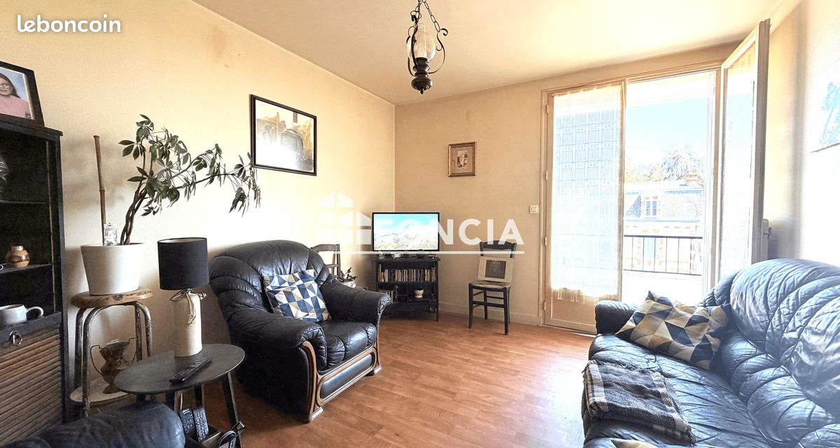 Appartement 2 pièces 44 m² · à Cholet · 44 m² · 79 000 €