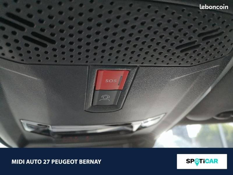 Peugeot 208 1.2 Hybrid 110ch GT e-DCS6 (image 20)
