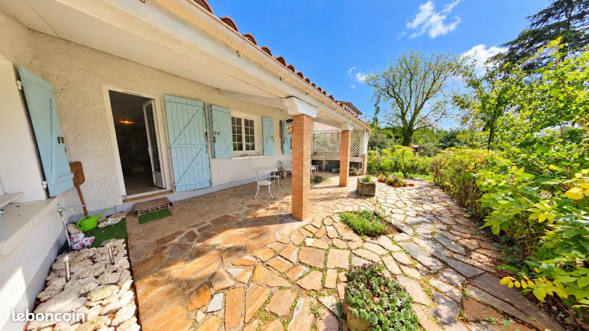 Maison 5 pièces 123 m² · à Buxerolles · 123 m² · 203 000 €