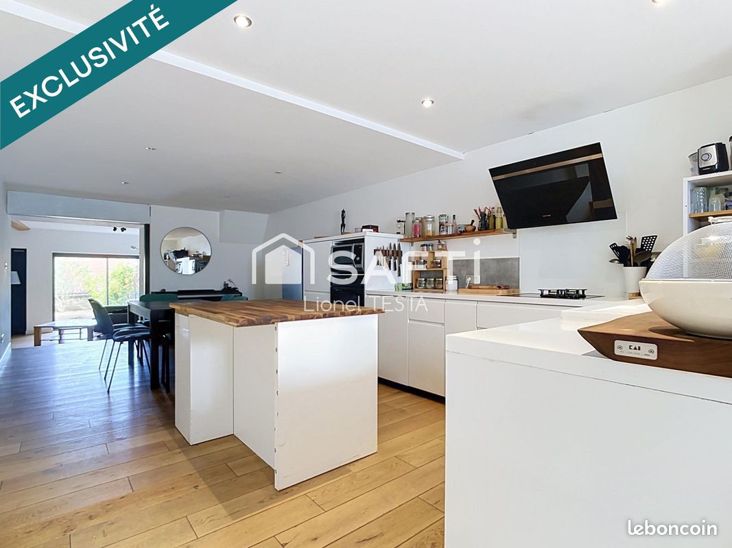 Maison 8 pièces 244 m² · à Frouard · 244 m² · 170 000 €