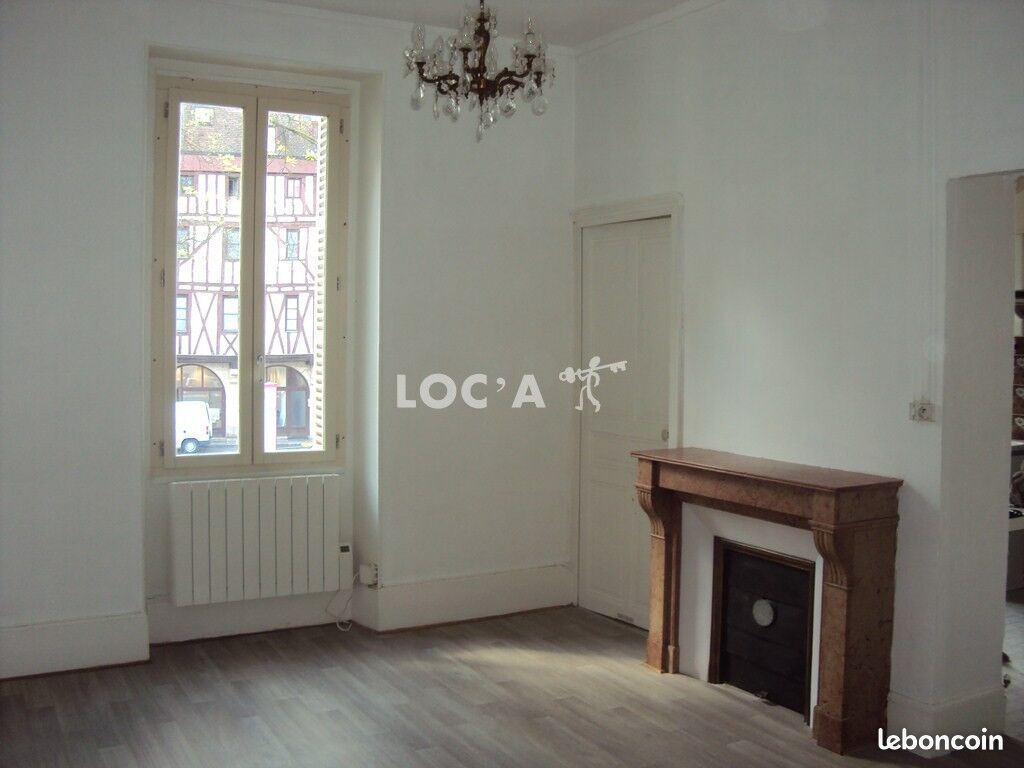 Appartement 3 pièces 40 m² · à Dijon · 40 m² · 639 €