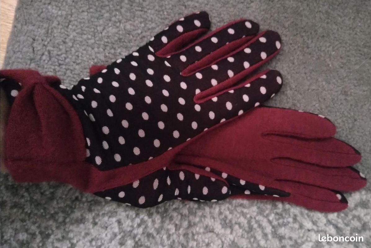 Gants maille bordeaux et pois blancs (image 1)