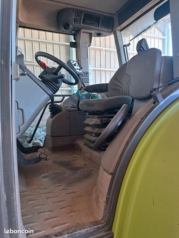 Tracteur Ares (image 2)