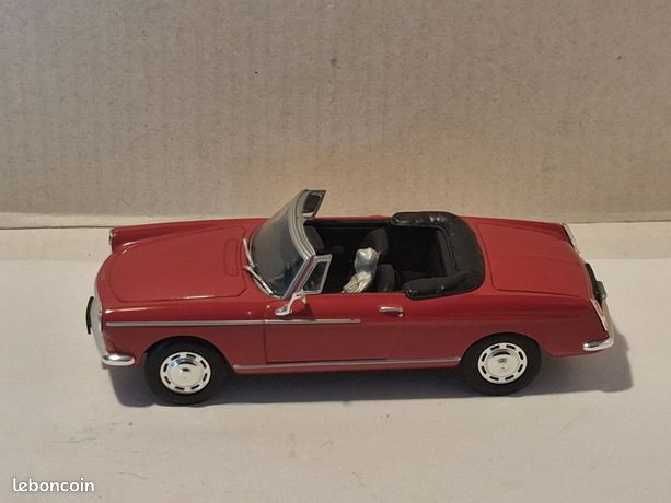 Eligor 1/43 - Peugeot 404 Coupé Rouge 1964