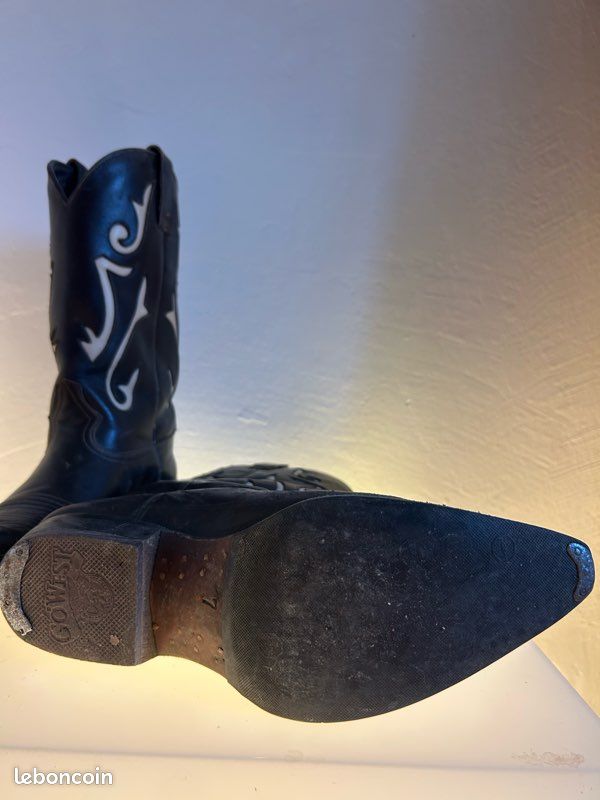 Bottes western en suédine marron
