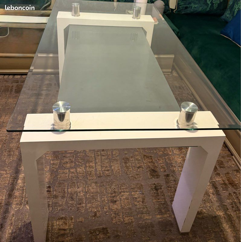 Table en verre avec chaises (image 3)