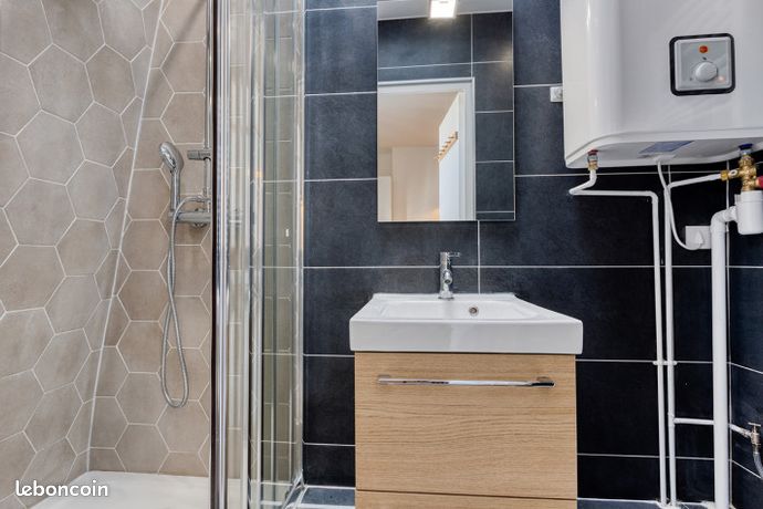 Appartement a louer paris-18e-arrondissement - 1 pièce(s) - 14 m2 - Surfyn