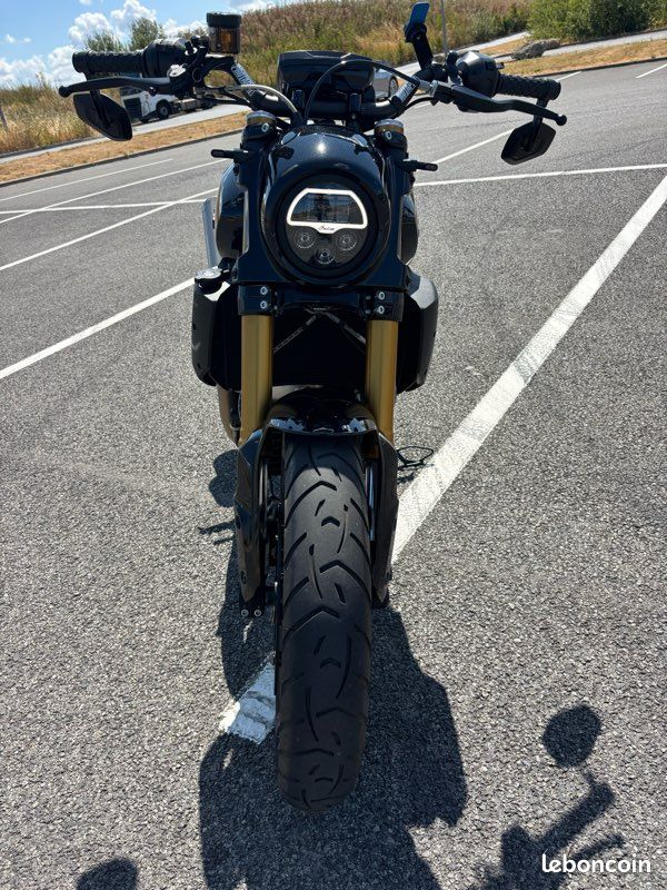 Indian FTR 1200 Sport (image 3)