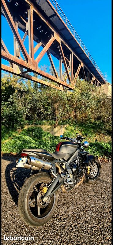 Triumph street triple 675 (image 2)