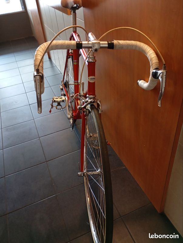 Guidon en acier 1970s France vélo vintage course/route handlebar road