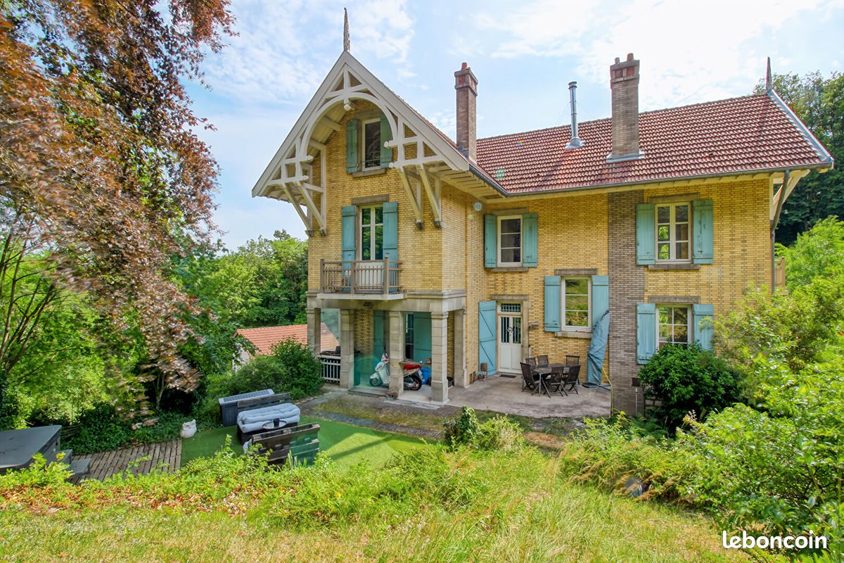 Maison 10 pièces 298 m² · à Nancy · 298 m² · 838 000 €