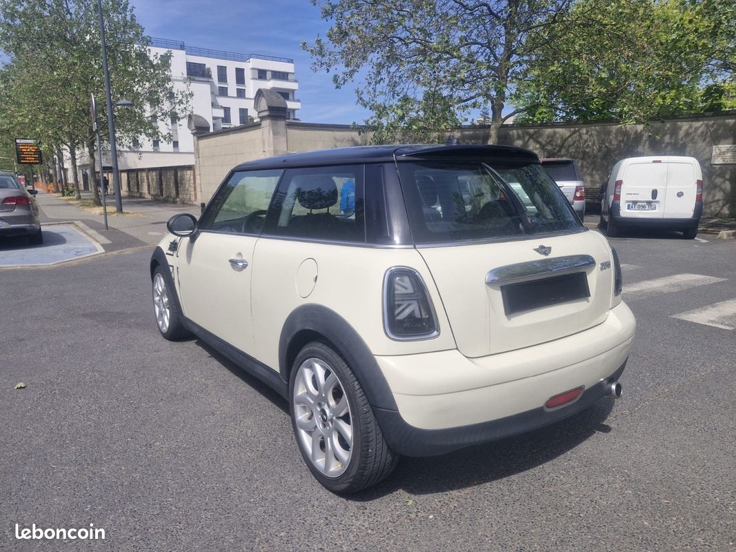 MINI HATCH R56 1.6 D - 110 Cooper (image 7)