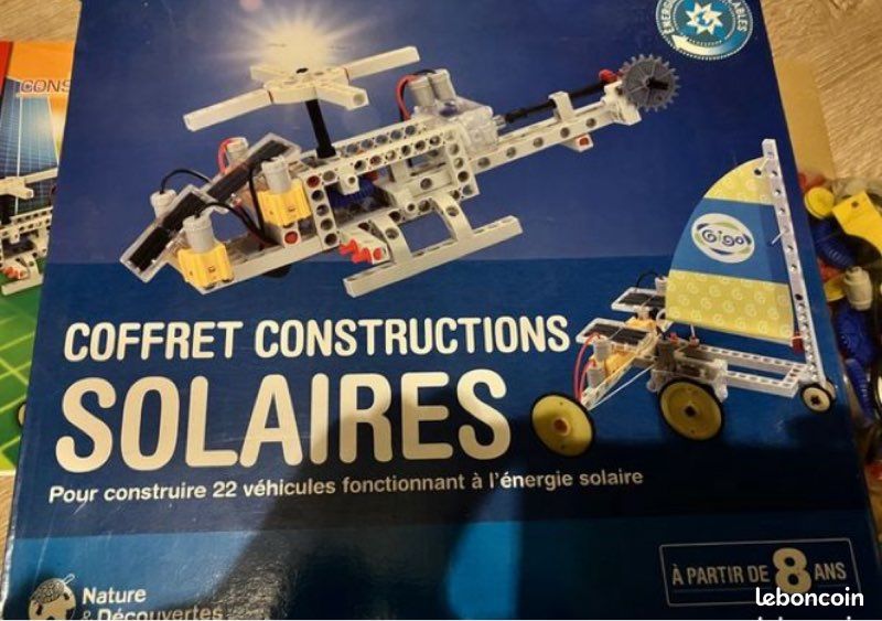 Coffret buki 22 véhicules solaires (image 1)