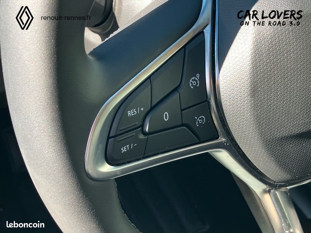 RENAULT Clio E-Tech full hybrid 145 ch GSR2 Evolution (image 31)