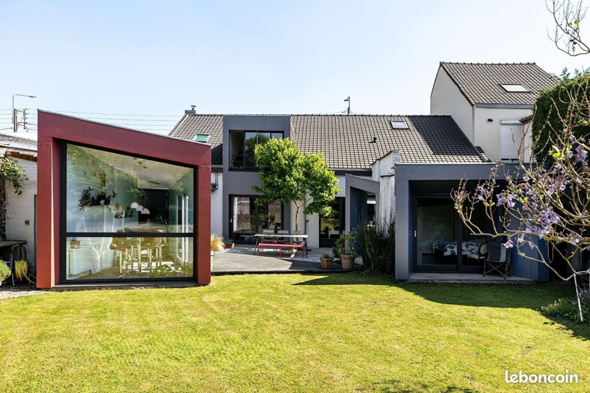 Maison 7 pièces 200 m² · à Villeneuve-d'Ascq · 200 m² · 789 000 €