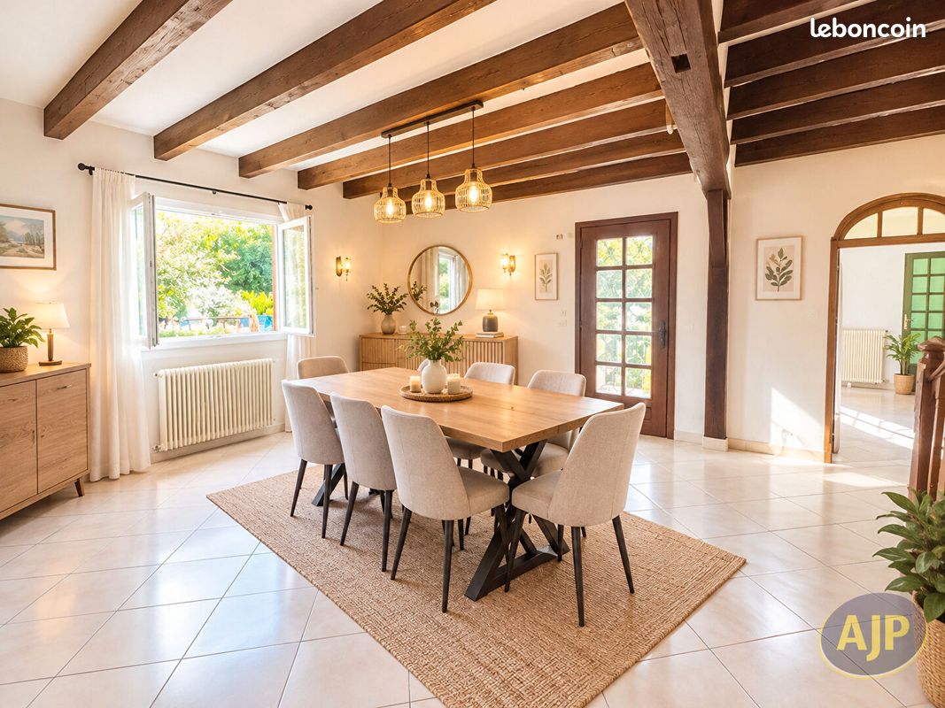 Maison 6 pièces 158 m² · à Nérigean · 158 m² · 243 650 €