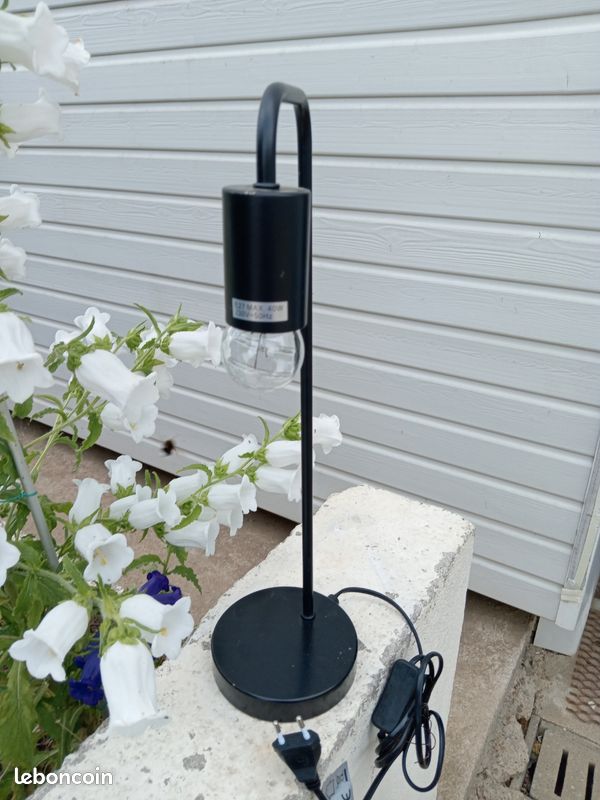 Llampes moderne en métal noire (image 2)
