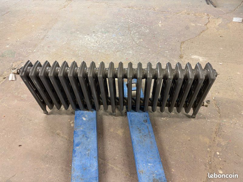 Vends radiateur fonte (image 1)