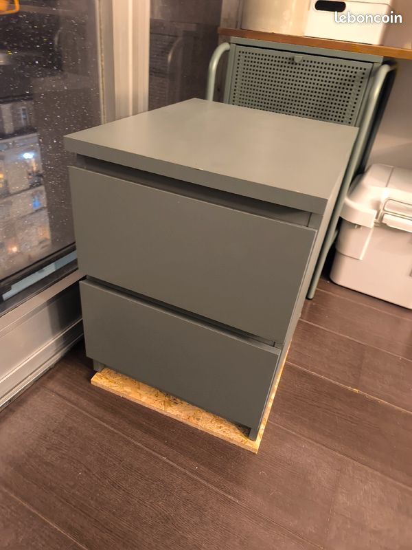 Table de chevet ikea (image 3)