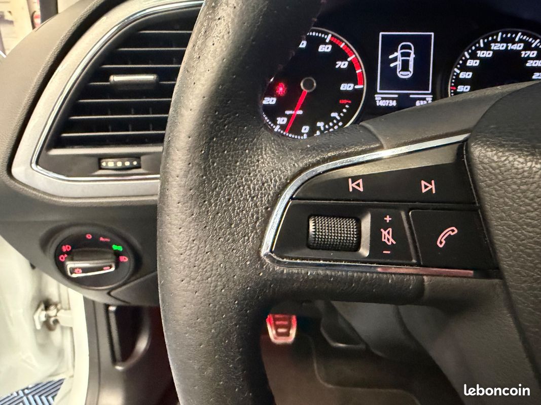 SEAT LEON 1.4 TSI 122 FR /Radar de recul/Jantes 17/Regulateur/ (image 19)