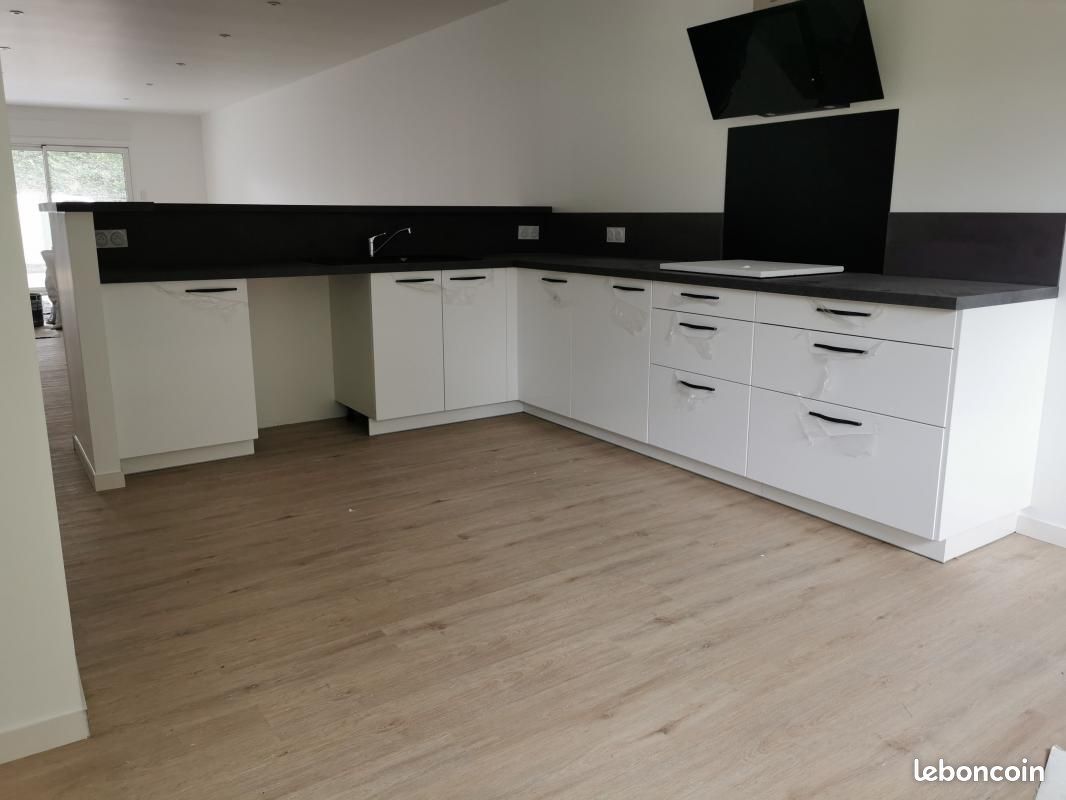 Maison 4 pièces 125 m² · à Cestas · 125 m² · 1 590 €/mois
