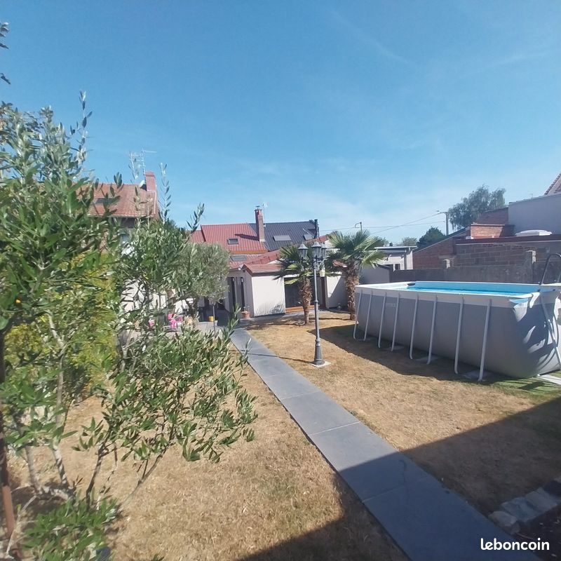 Maison 5 pièces 159 m² · à Wingles · 159 m² · 269 000 €