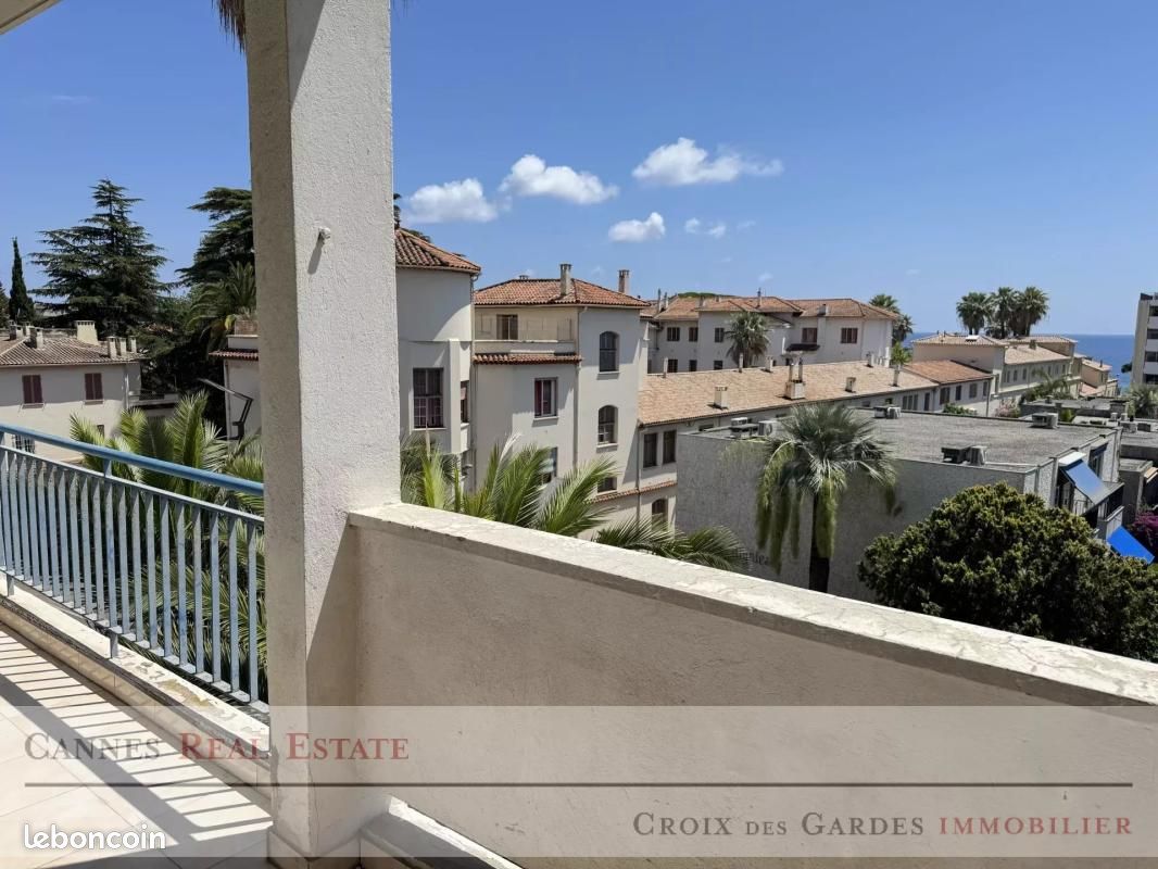 Appartement 2 pièces 45 m² · à Cannes · 45 m² · 255 000 €
