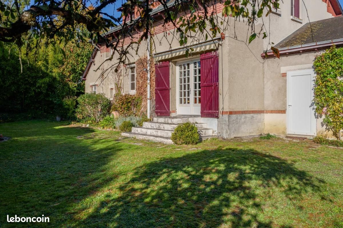 Maison 5 pièces 152 m² · à Saint-Cyr-sur-Loire · 152 m² · 435 000 €