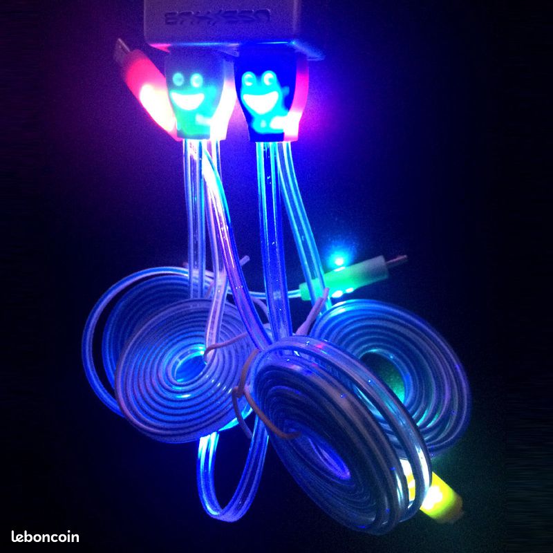 LOT DE 3 Câble USB LED SOURIRE ROUGE OU AU CHOIX pour iPhone 12 11 Pro XS Max XR X 8 7 6s 6 (image 5)