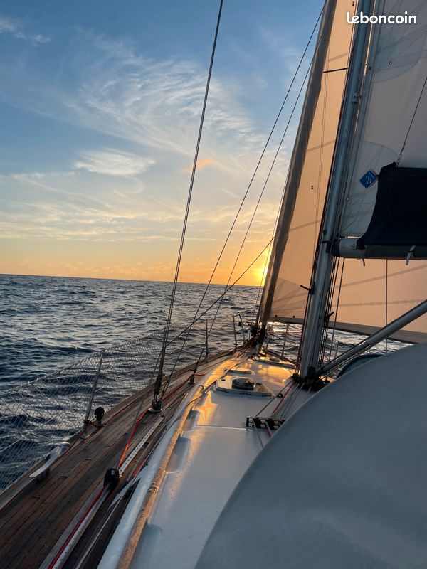 Sun odyssey 43 super équipé et entretenu (image 1)