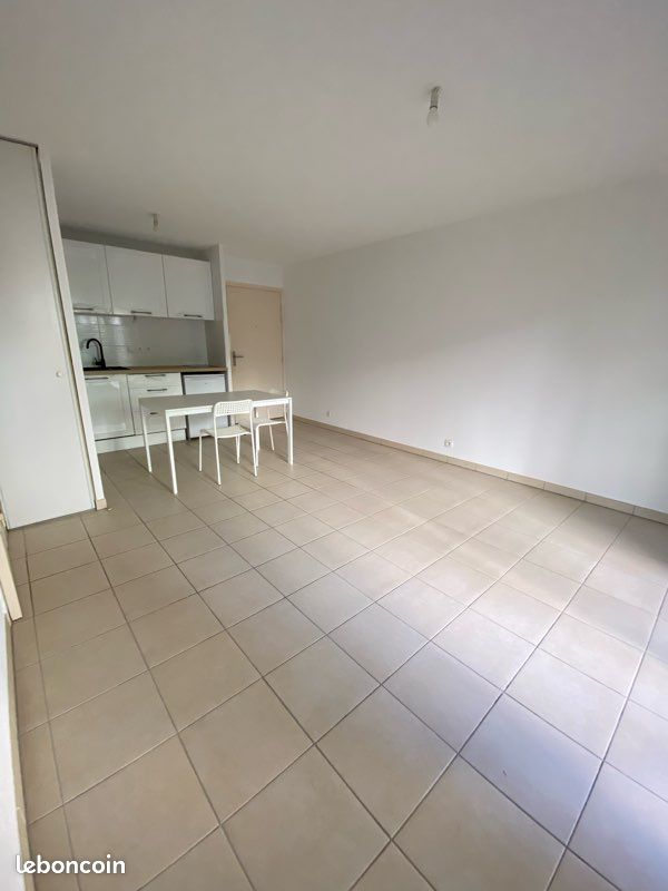 Appartement 2 pièces 40 m² · à Vallauris · 40 m² · 850 €