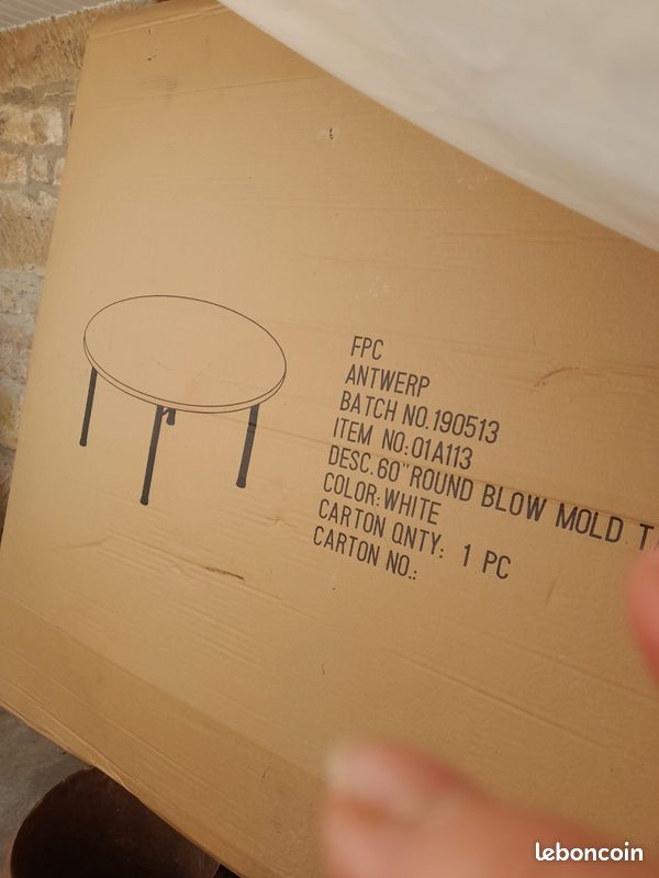 Table ronde pliante de qualité (image 3)