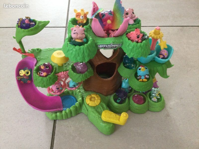 Hatchimals maison avec ascenseur ,toboggan, balançoire (image 1)
