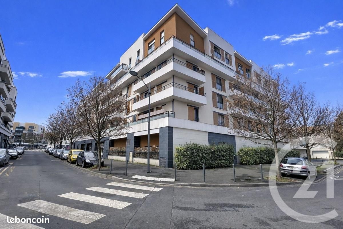 Appartement 3 pièces 57 m² · à Deuil-la-Barre · 57 m² · 236 000 €