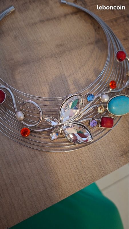 Collier ras de cou (image 1)