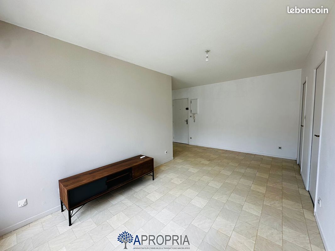 Appartement 2 pièces 43 m² · à Dijon · 43 m² · 750 €