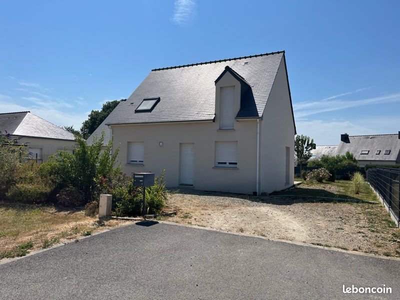 Maison 5 pièces 102 m² · à Évellys · 101,6 m² · 240 000 €