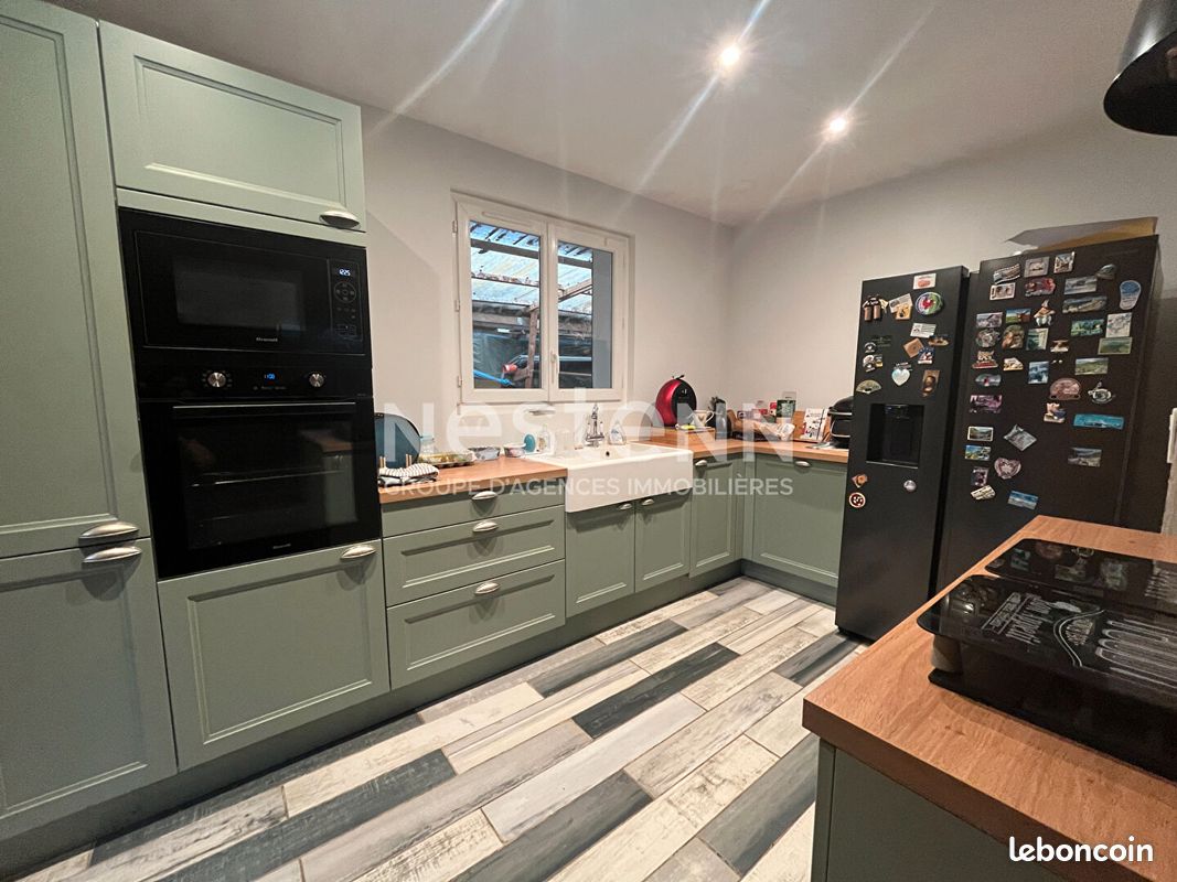 Maison 5 pièces 123 m² · à Seilhac · 123 m² · 185 000 €