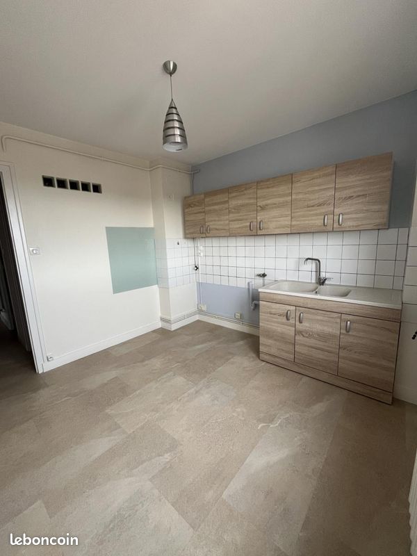 Appartement 3 pièces 62 m² · à Bourg-en-Bresse · 62 m² · 800 €/mois