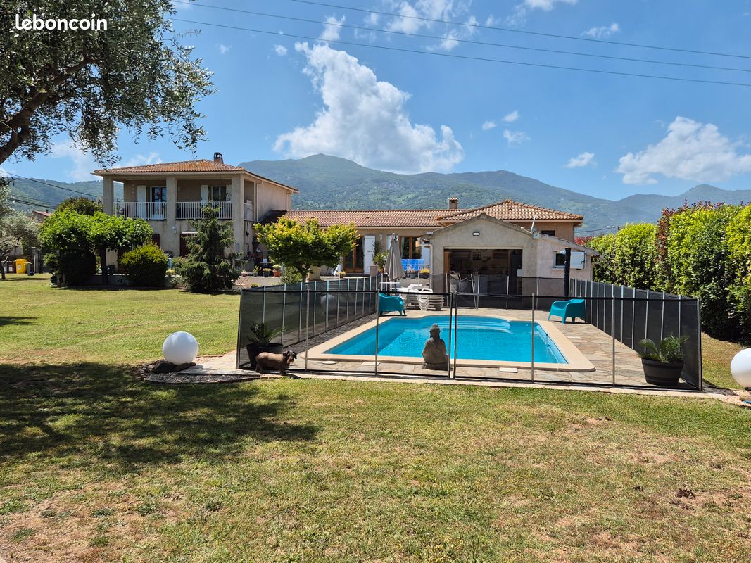 Maison 7 pièces 220 m² · à Venzolasca · 220 m² · 890 000 €