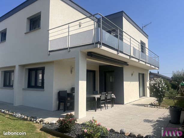 Villa 6 pièces 148 m²