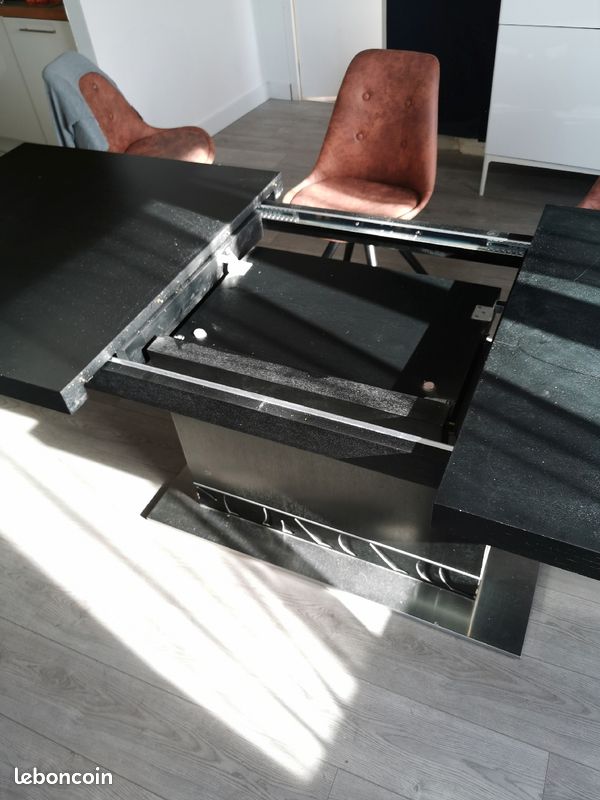 Table noir avec rallonge (image 2)